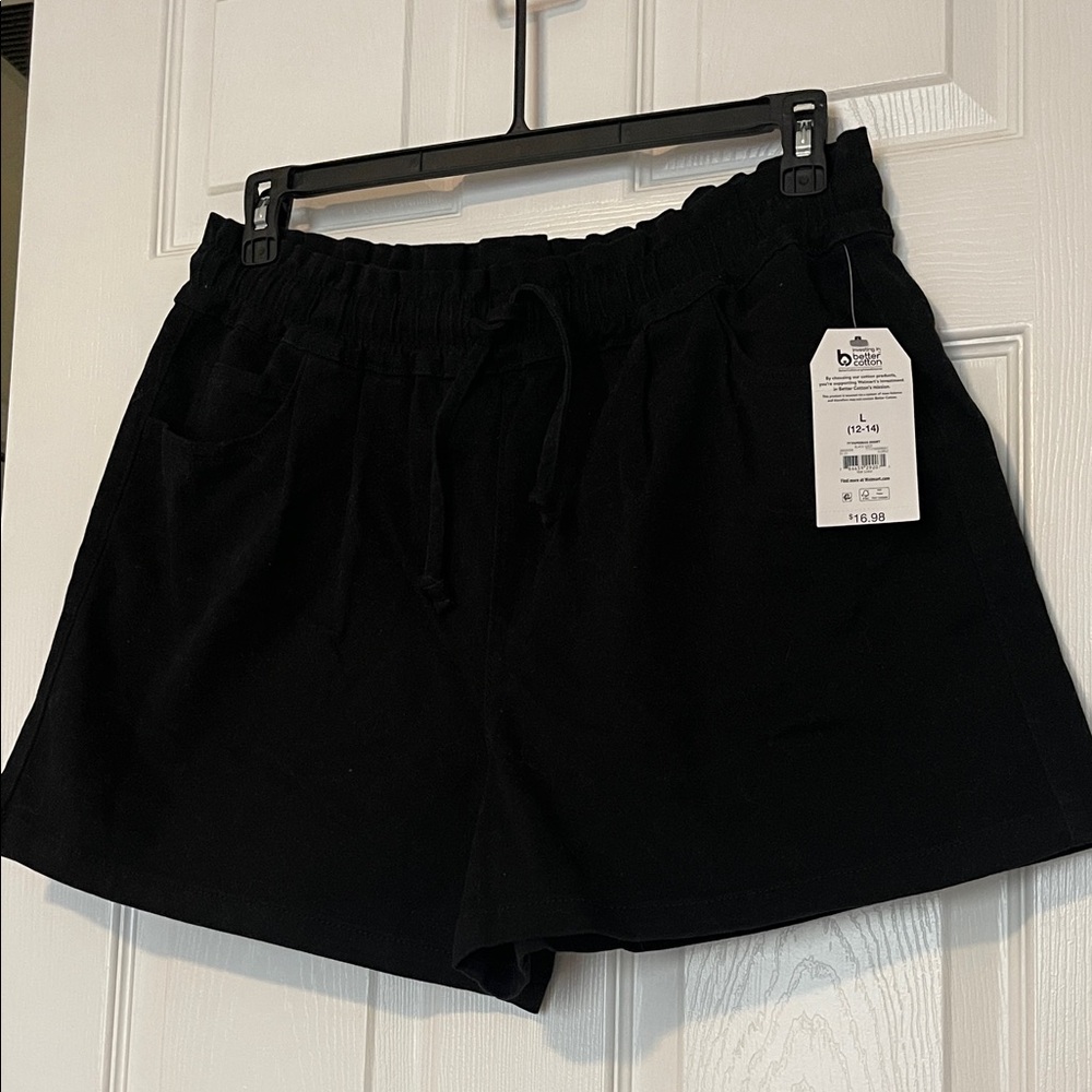 Time and Tru Black Women's Shorts